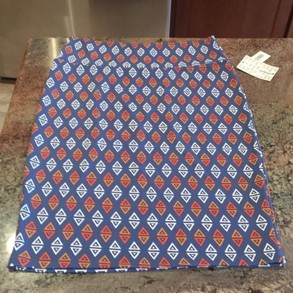 L LuLaRoe Cassie Skirt BB31 905